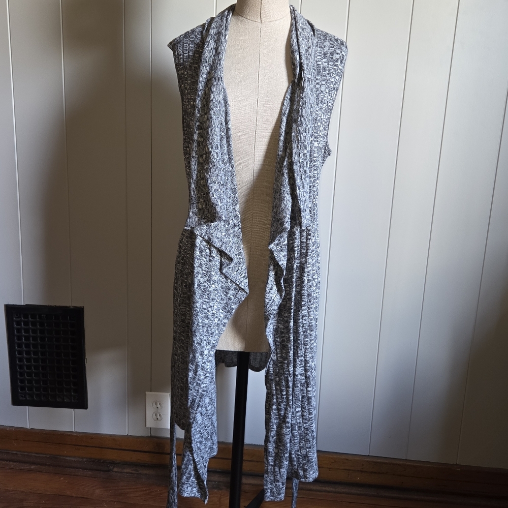 Gray Sleeveless Women's Duster